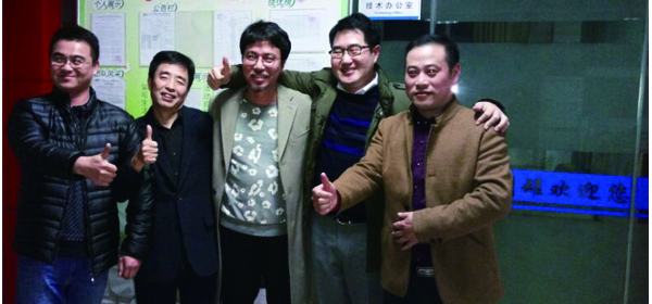 韓國香水客戶與總經理合影